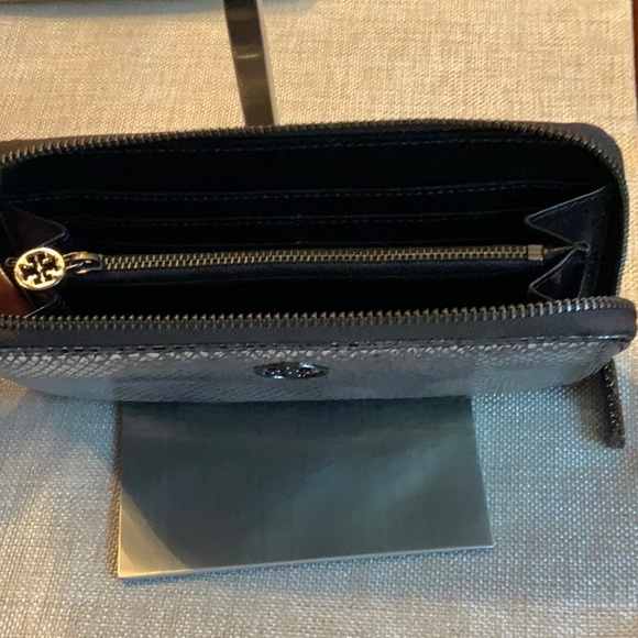 Tory Burch Black Snake-Embossed Zip Wallet GUC Brown shimmer - Picture 11 of 15